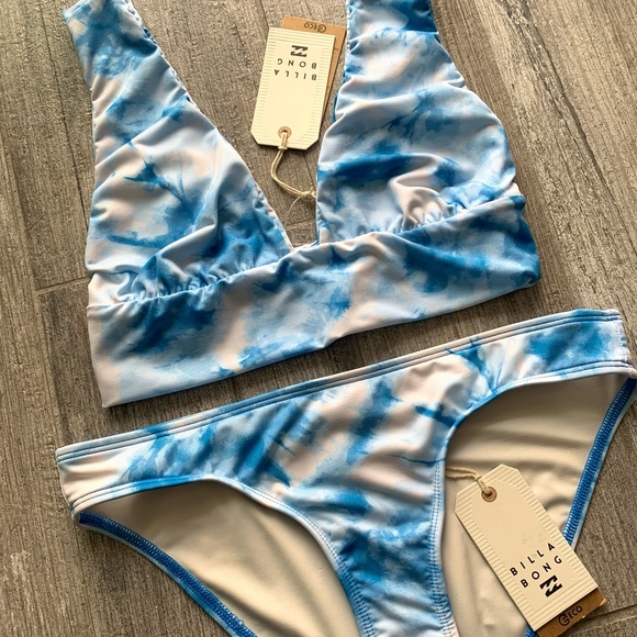 🔥🔥BILLABONG - BLEACHED BLUE PLUNGE LOWRIDER BIKINI SET🔥🔥 - Picture 6 of 8
